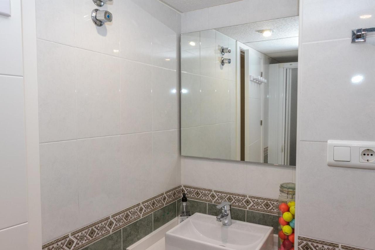 El Remo Deluxe Apartman Torremolinos Kültér fotó